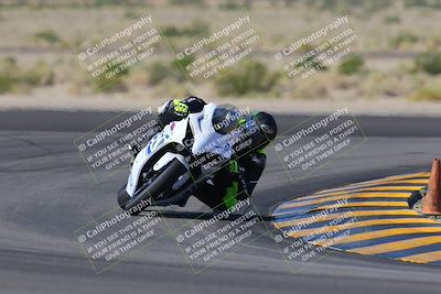 media/Nov-06-2022-SoCal Trackdays (Sun) [[208d2ccc26]]/Turn 11 (10am)/